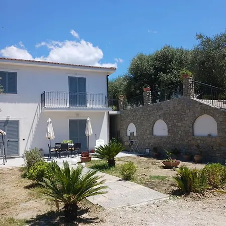 Casa Vacanza Tra Uliveti E Mare